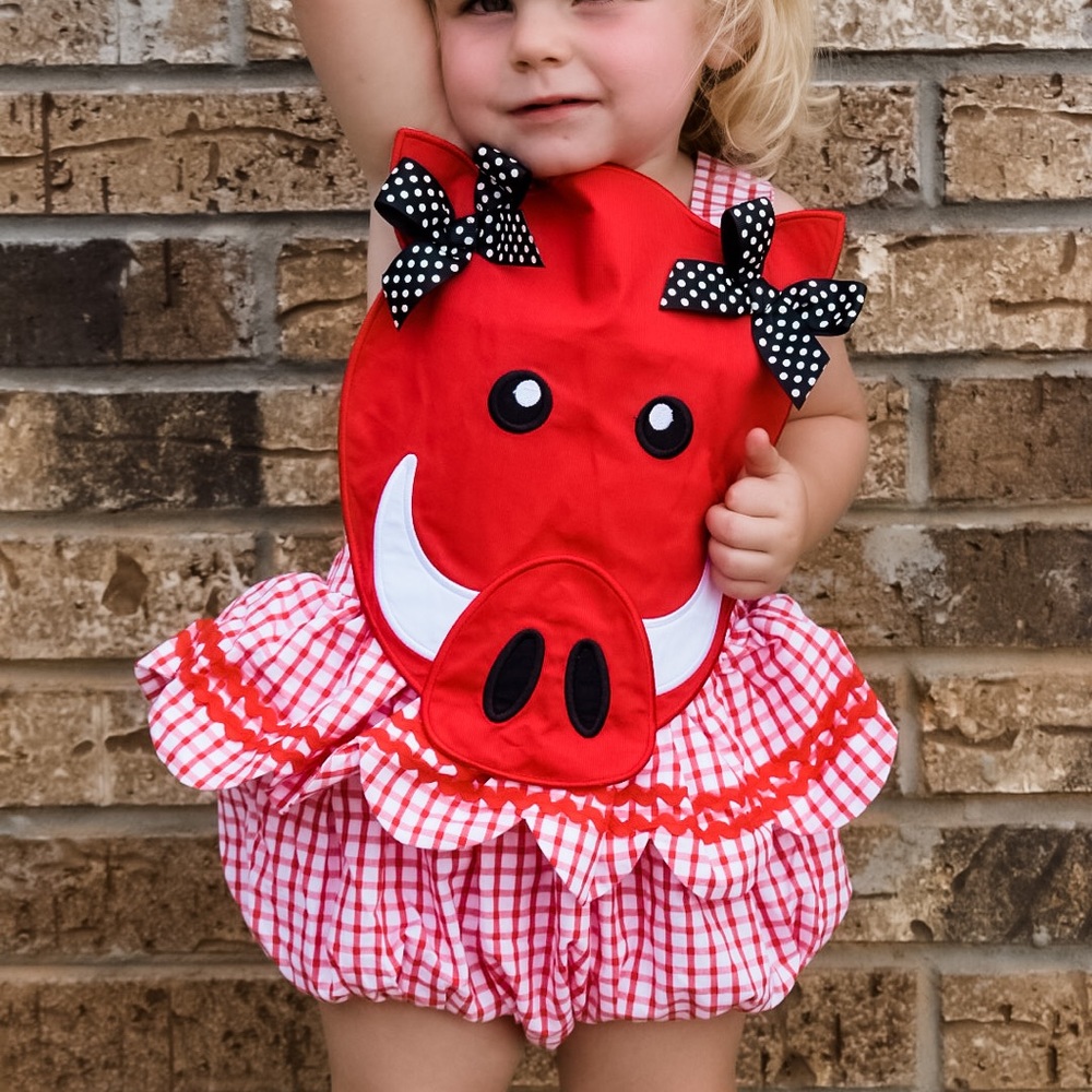 2T seven lantern lane bubble Arkansas Razorbacks